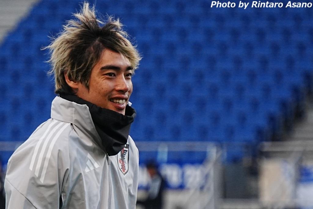 ワールドカップ出場決定の日本代表！FW伊東純也写真特集、代表練習取材のQoly編集部撮影写真を公開｜写真16