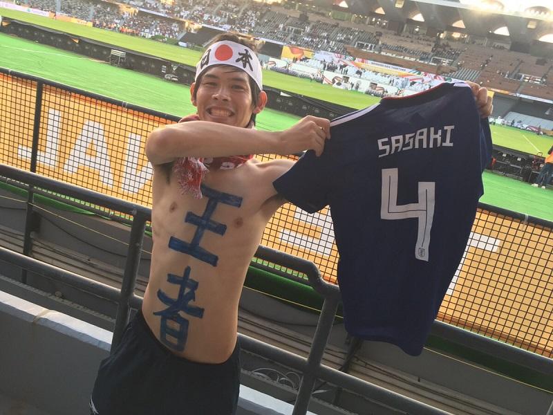 「16強芸人」カカロニ菅谷の夢は叶わず…“主人公”カタールに屈した悔しさは4年後に！｜写真4
