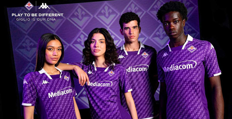 ピッチ上だと印象違うかも？　“実戦デビュー”した欧州サッカー「2023-24新ユニフォーム」10着｜写真4