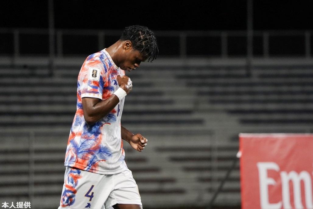 【インタビュー】タビナス・ジェファーソンが語るフィリピン代表挑戦、タイ移籍の背景、ビスマルクへの思い｜写真3