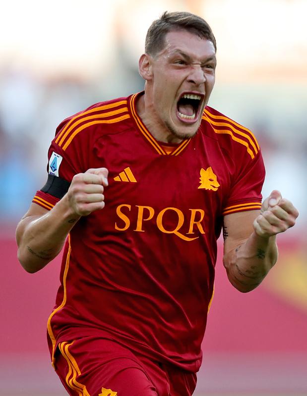 今季「胸スポンサーがない」5つの欧州名門チーム｜写真6