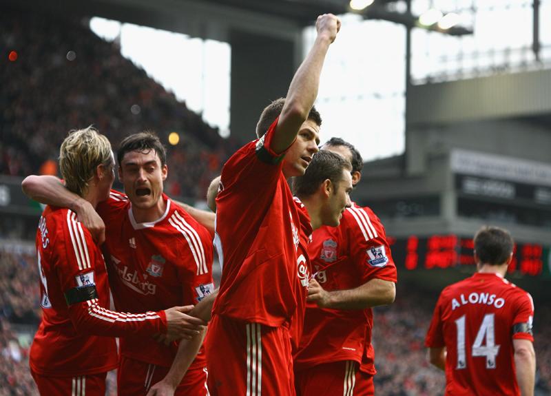 熱き優勝争いの記憶！リヴァプール「2008-10ホーム」ユニフォーム｜写真3