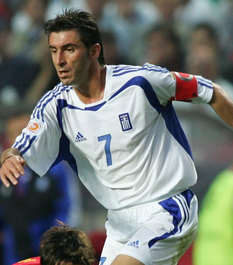 EURO伝説ユニ！2004年ギリシャ代表、「奇跡の初優勝」ユニフォーム｜写真5