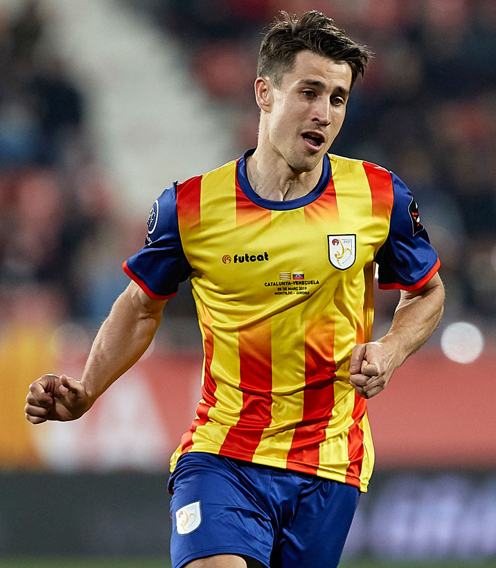 こんなに！ヴィッセル神戸のボージャンが着た「10のユニフォーム」｜写真10