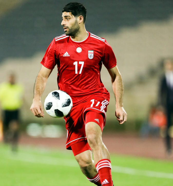 「W杯出場全32か国ユニフォームランキング！全64着を格付け」｜写真13