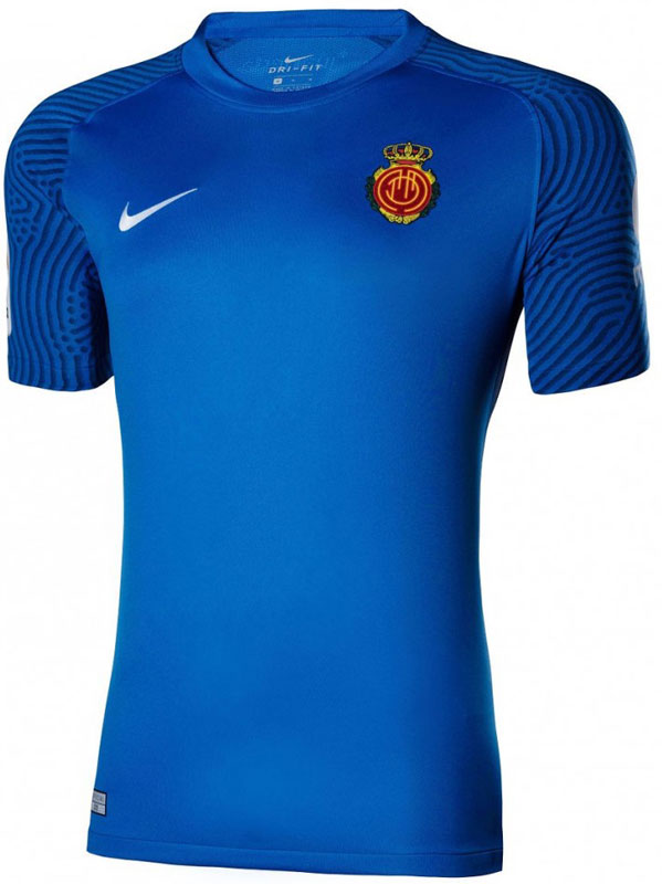 久保移籍のマジョルカ、21-22新ユニフォーム！ホームからサードまで掲載｜写真4