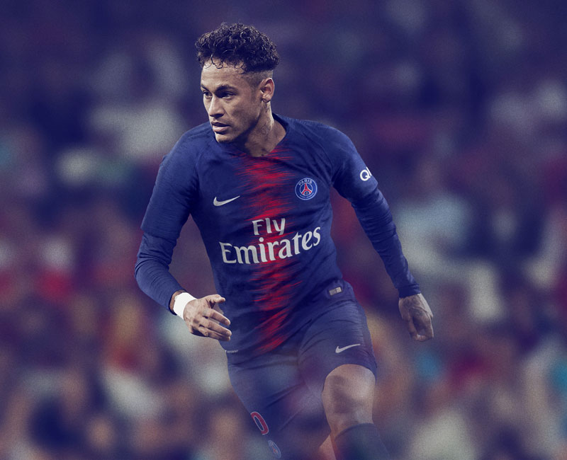 パリ・サンジェルマン、2018-19新ユニフォームを発表！新色の背番号も｜写真6