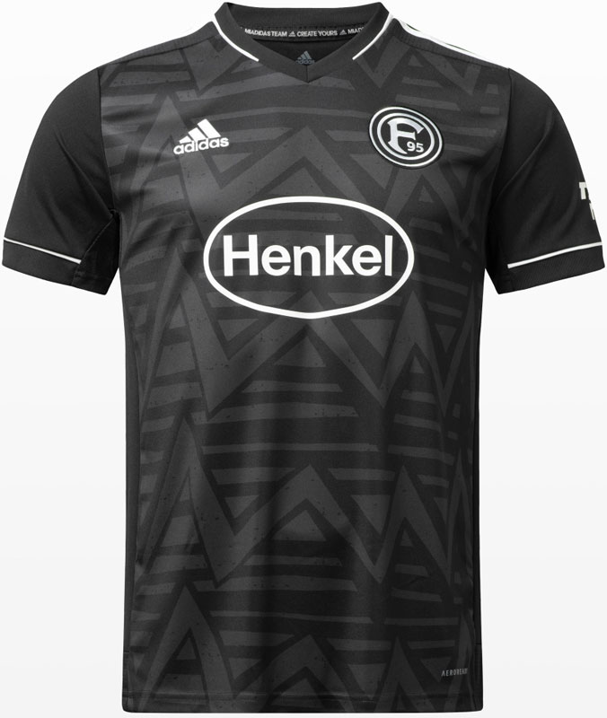 田中碧も着た！フォルトゥナ・デュッセルドルフ、21-22新ユニフォーム｜写真7