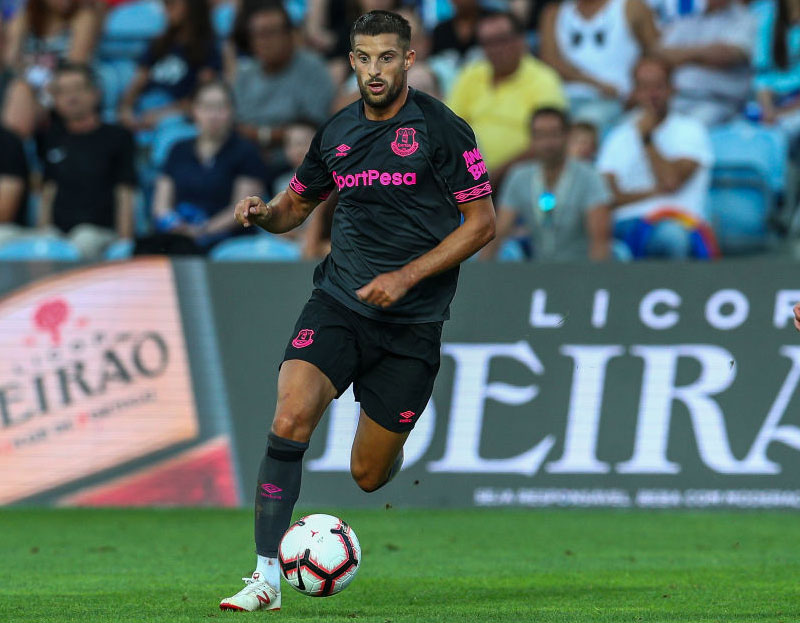 エヴァートン、ピンクが色鮮やかな2018-19アウェイユニフォームを発表！｜写真8