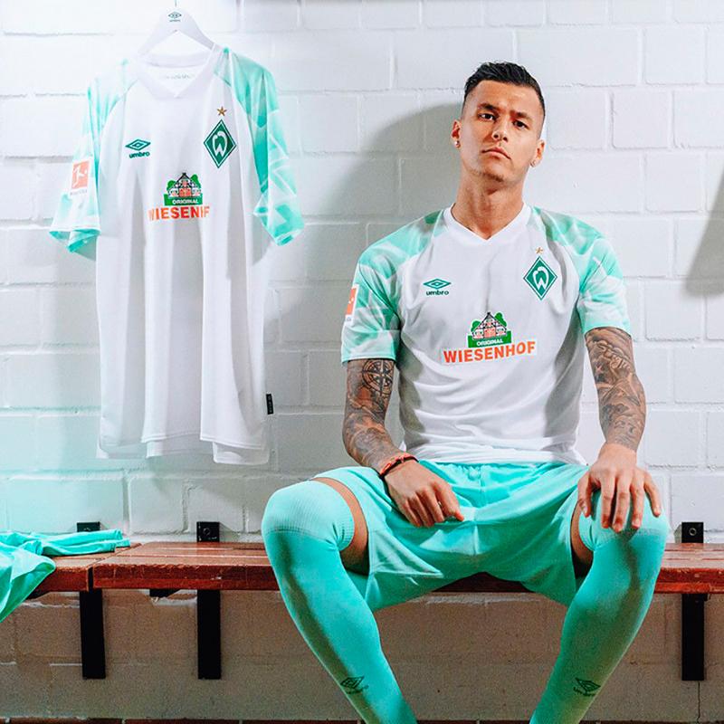 大迫のブレーメン、2020-21新ユニフォーム発表！「スタジアムに着想のデザイン」｜写真6