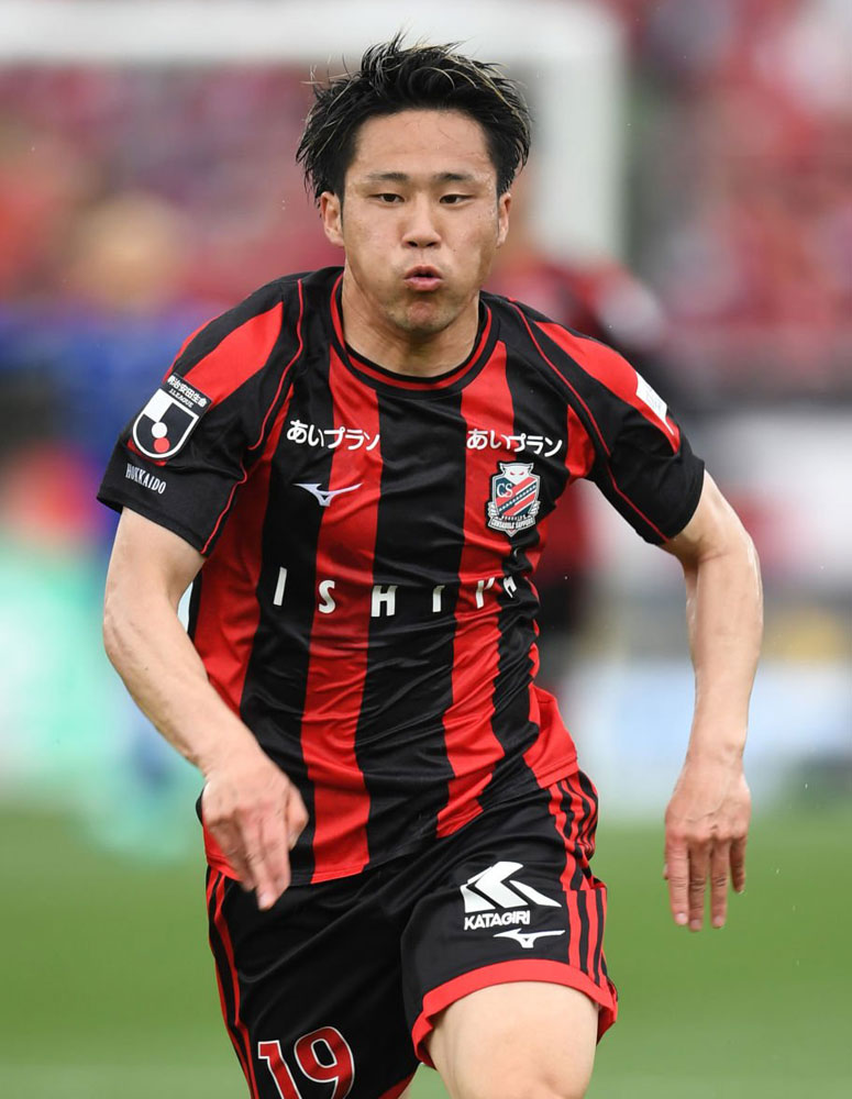 忖度なしで選ぶ！2023年「ピッチ上で最高にかっこよかった」Jリーグ・ユニTOP10｜写真10