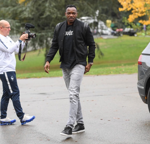 エムバペは赤！フランス代表、「冬の私服ファッション」はこんな感じ｜写真18