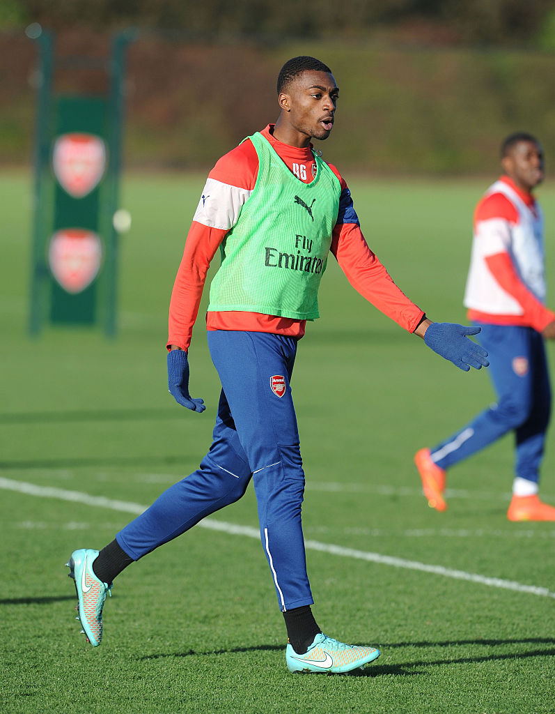 「ソル・キャンベル退団後にアーセナルに来たCB」最高と最悪の5名｜写真9