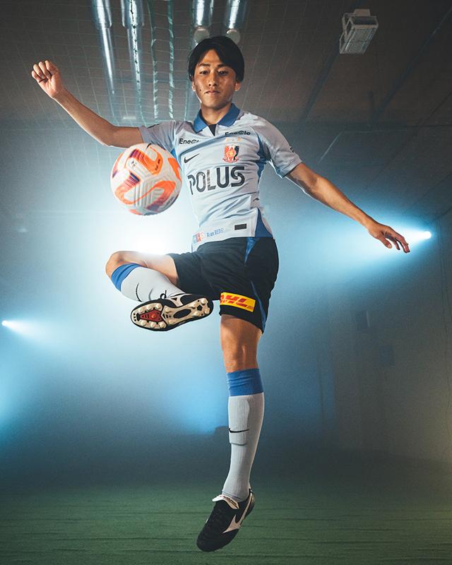 独断と偏見で選ぶ！2023年のJ1「最高にかっこいいユニフォーム」10選｜写真4