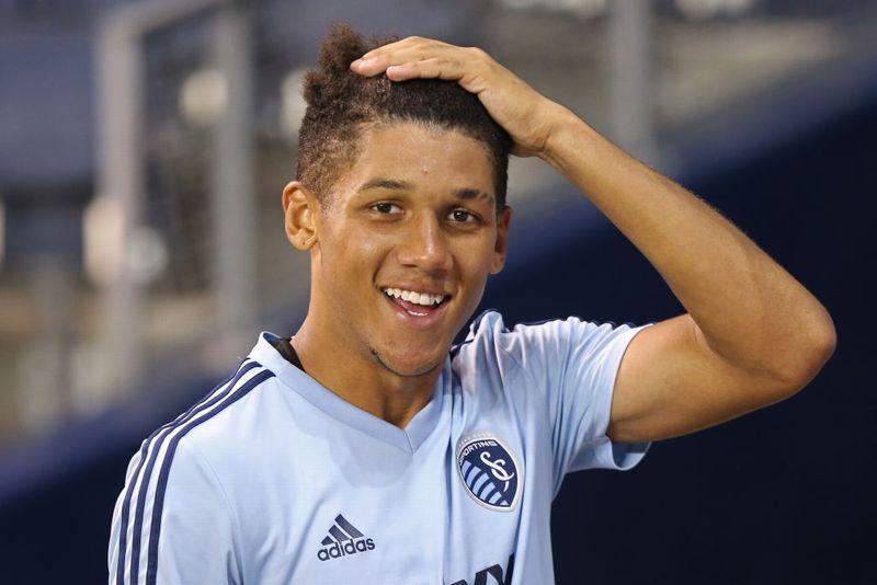 世界有数になる！FIFA20キャリモの「神童左サイドバック」10名｜写真9