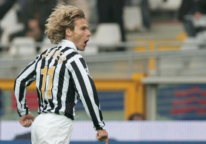 「背番号11」なのにトップ下で暴れた11人の司令塔｜写真9