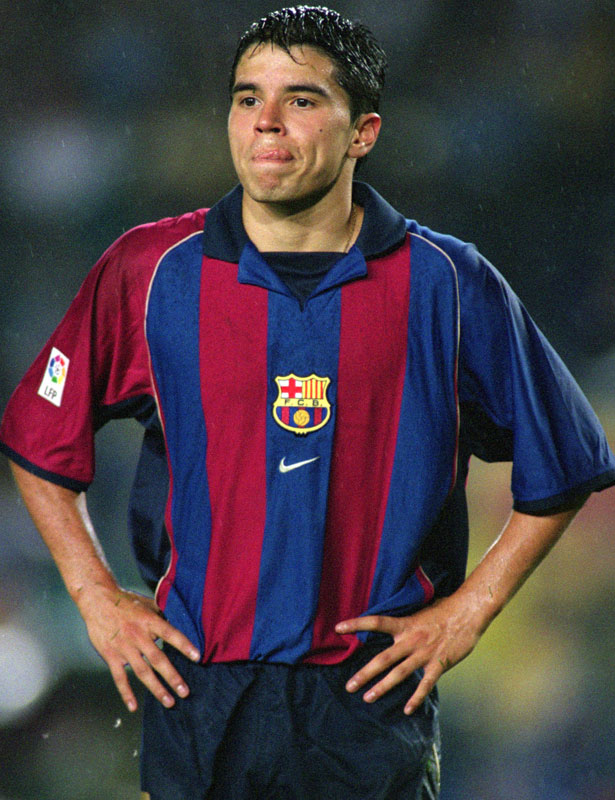 バルセロナ、NIKEの「最高にかっこいいユニフォーム」10選｜写真9