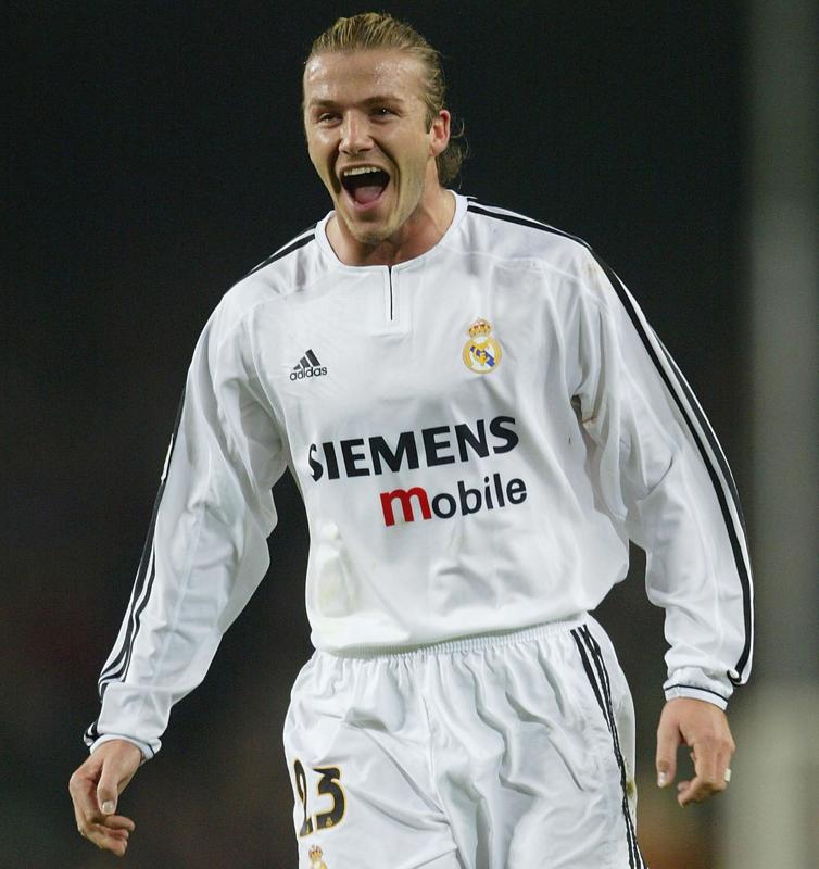 レアルやラツィオも！懐かしのロゴ「SIEMENS」ユニフォーム5選｜写真4