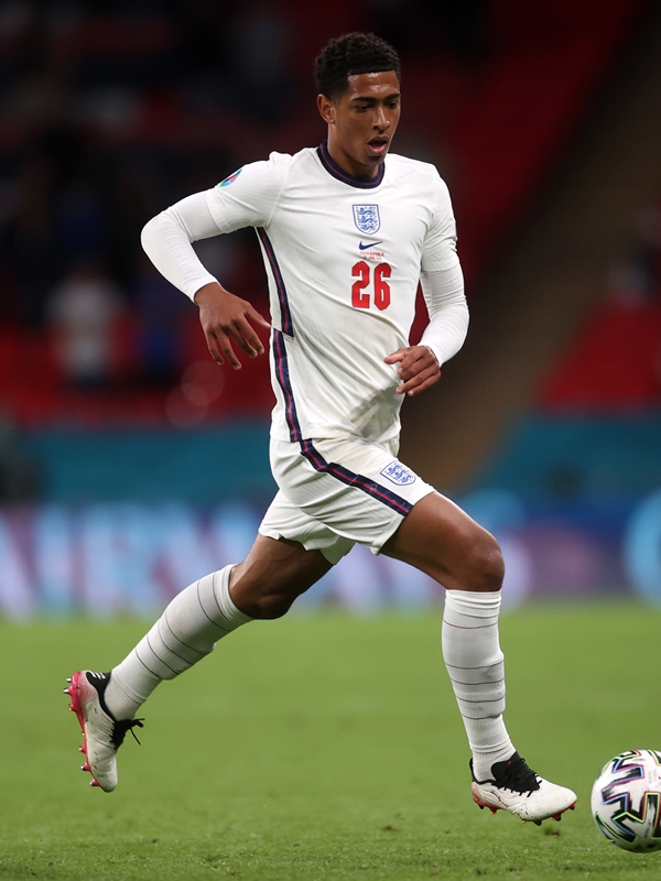 若きタレント軍団！イングランド代表の着用スパイクまとめ（EURO2020）｜写真26