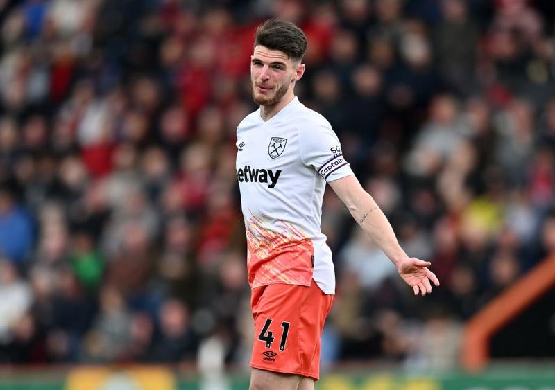 プレミアリーグで「降格の危機にあるイングランド代表スター」5選手｜写真2