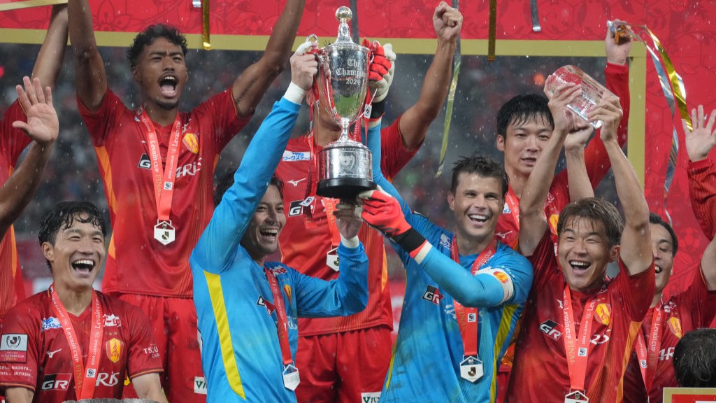 「素晴らしいキーパーだった」J1名古屋グランパスGK武田洋平が語ったGKランゲラックと後輩たちへの想い｜写真2