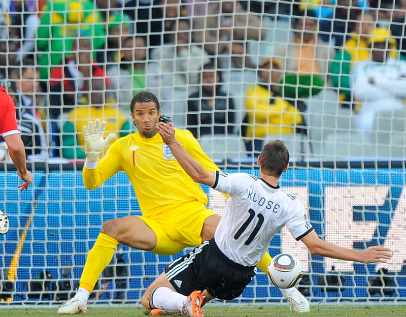 W杯で“宿敵”イングランドを撃破！ドイツ代表「2010ホーム」ユニフォーム｜写真3