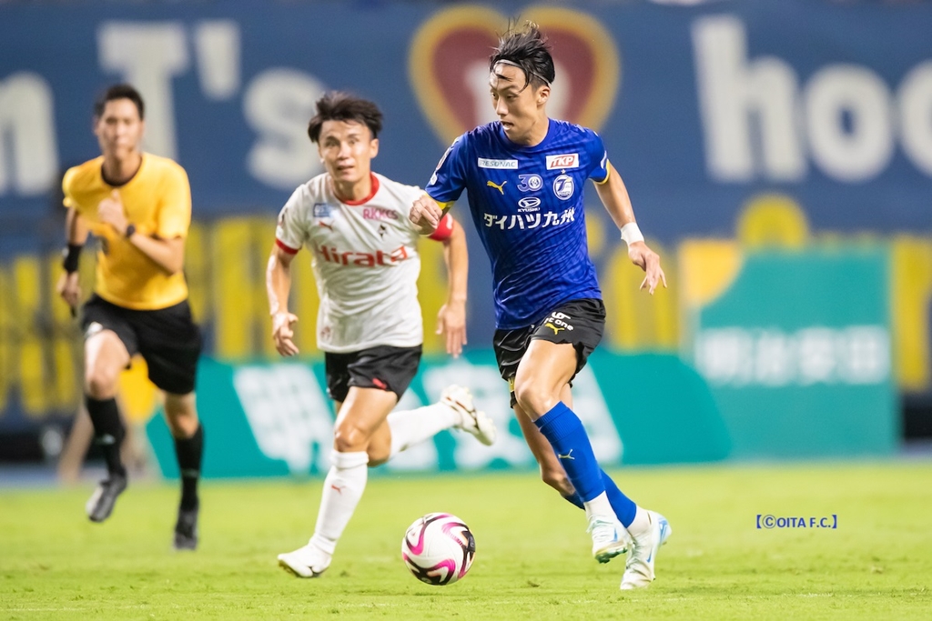 【インタビュー】世界を切り開け、大分トリニータMF保田堅心！ロス五輪世代の19歳…異彩を放つ大型ボランチの進化｜写真4