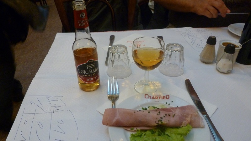 アネルカ、ドログバらが来店！伝説のレストラン『シャルティエ』に行ってみた｜写真7