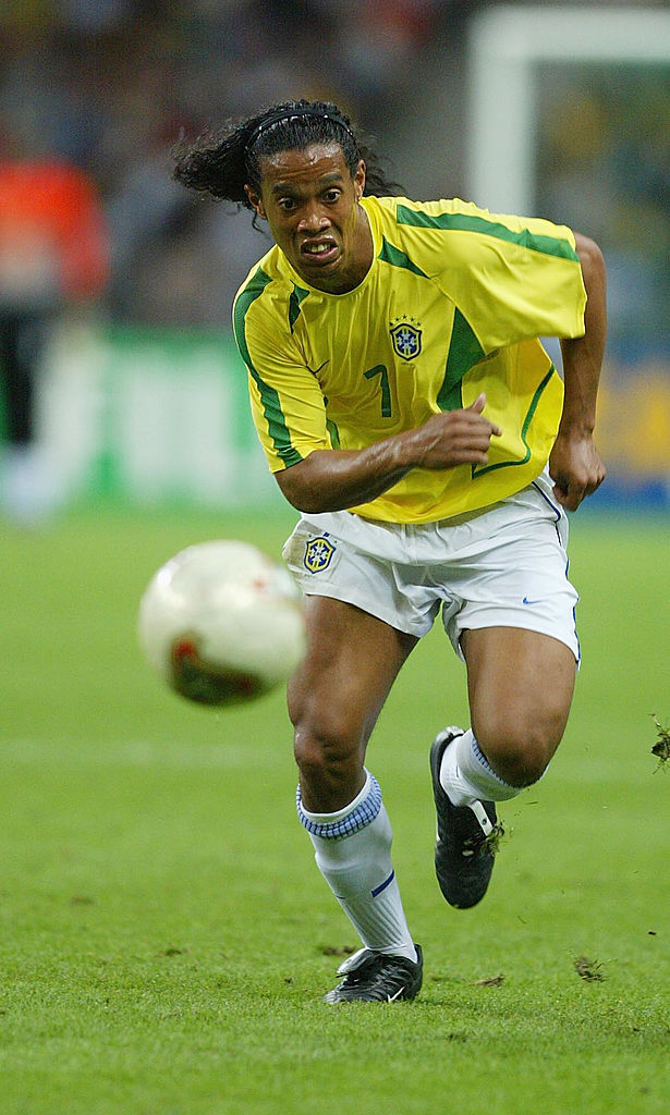 人気ゲーム「FIFAシリーズ」歴代カバーを飾ったスーパースターたち｜写真9