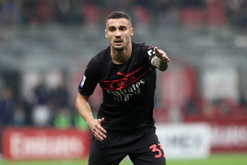 英雄の息子も…鎌田加入ならポジションを争うかもしれないミランの選手たち｜写真2