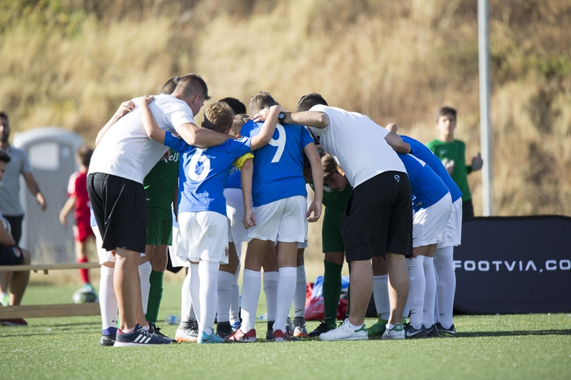 スペインに学ぶサッカーの本質 ～カタルーニャの町クラブが魅せた衝撃～｜写真1