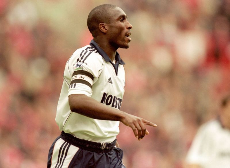 最悪の形でチームを去った「喧嘩別れ移籍」7選｜写真5