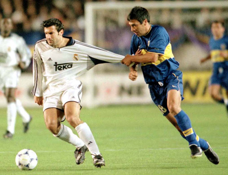 胸に日本語！ボカ・ジュニオルス、「トヨタカップ優勝記念」ユニフォームを発表｜写真6