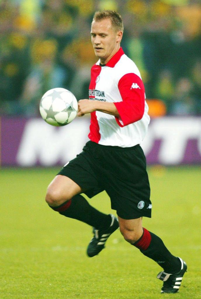 小野伸二が戦った「UEFAカップ決勝」フェイエノールトのスタメン11名覚えてる？｜写真5