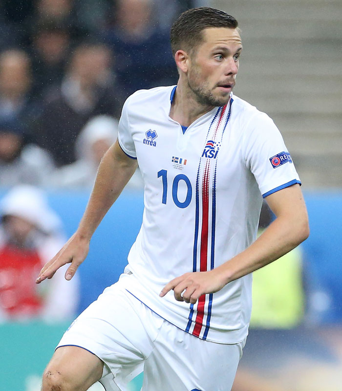 EURO伝説ユニ！2016年アイスランド代表、「初出場で大躍進」のユニフォーム｜写真5