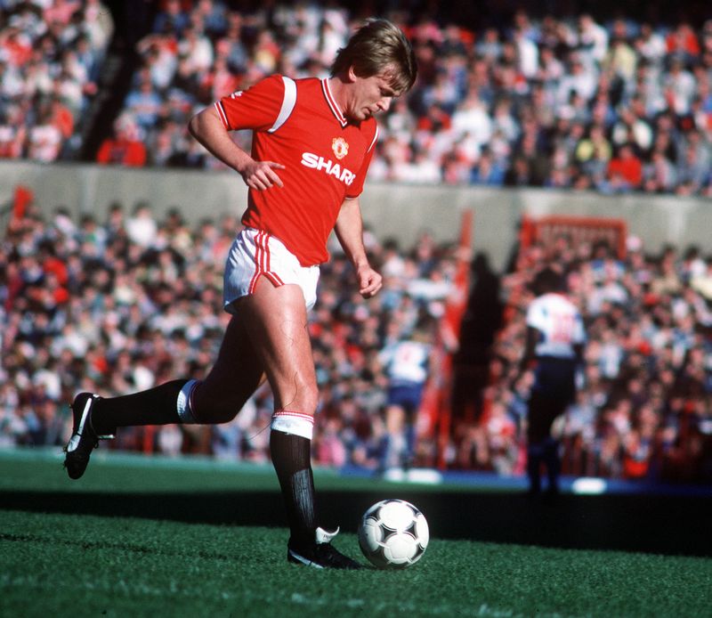 ロナウドはどうなる？マンチェスター・シティとユナイテッド、両方に所属した11名のスター｜写真8