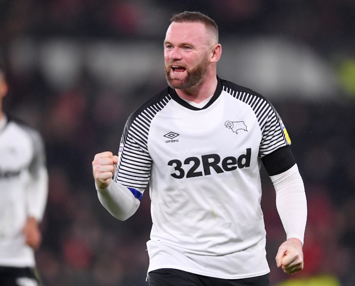 この季節がきた！「長袖の着こなしスタイル」を好む5人のスター｜写真6