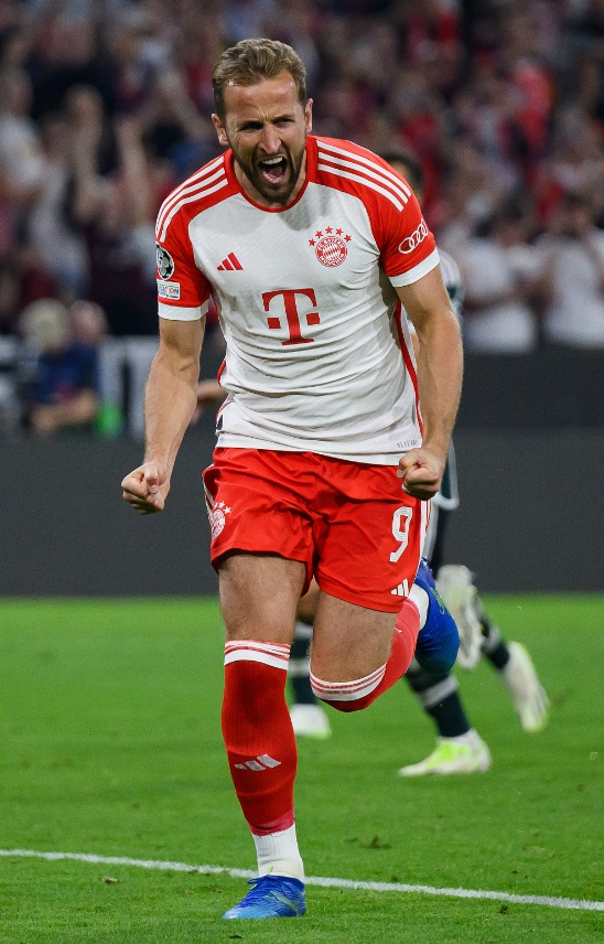 伊東純也と同じ1993年生まれで世代トップの価値を持つスター4人｜写真4