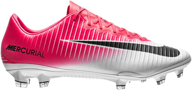 日本代表選手の着用スパイクまとめ（2017年8-9月）｜写真19