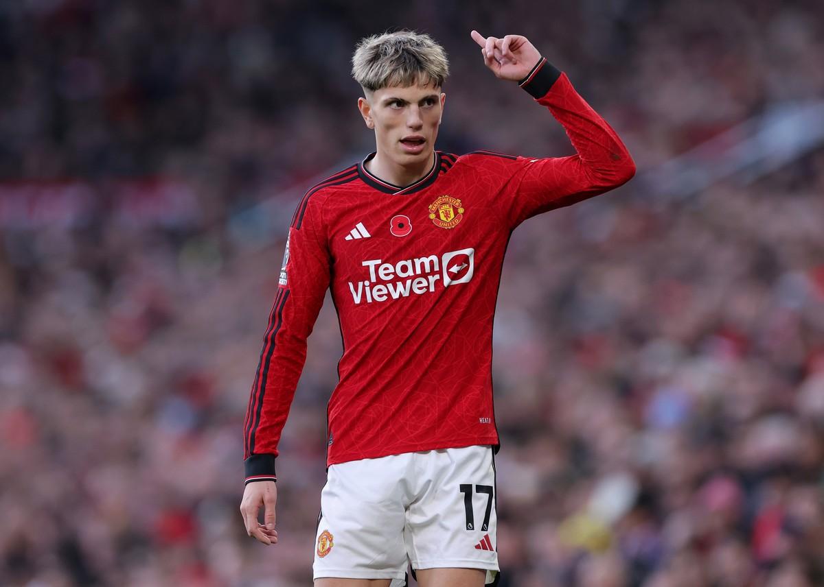 「メッシがバルセロナでデビューした時、まだ生まれてなかった」最強の若手6名｜写真3