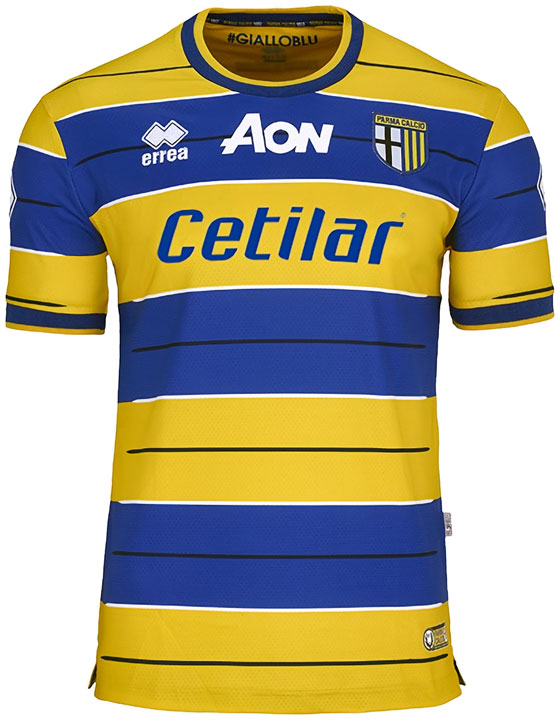 絶望から復活のパルマ、2017‐18ユニフォームは伝統の「十字」をデザイン｜写真4