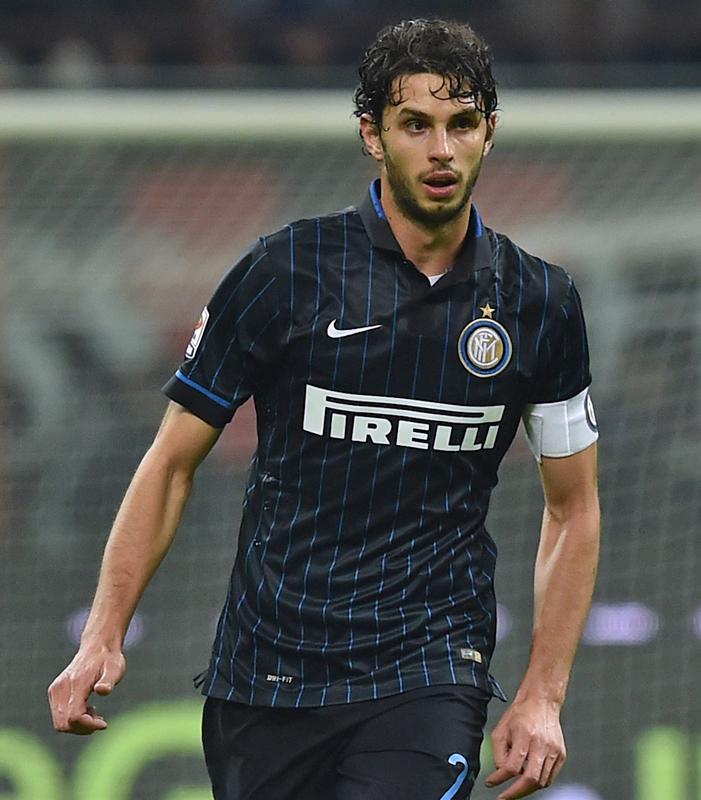 名門インテル、美しき名作「黒青ストライプ・ユニフォーム」8選｜写真4