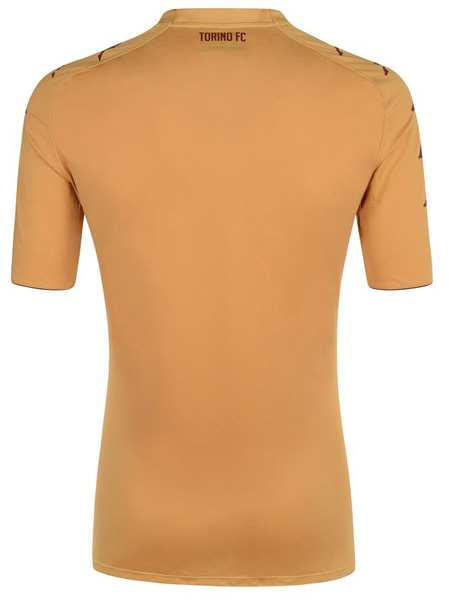 胸スポンサーは日本のSUZUKI！トリノの2017-18新ユニフォーム｜写真8