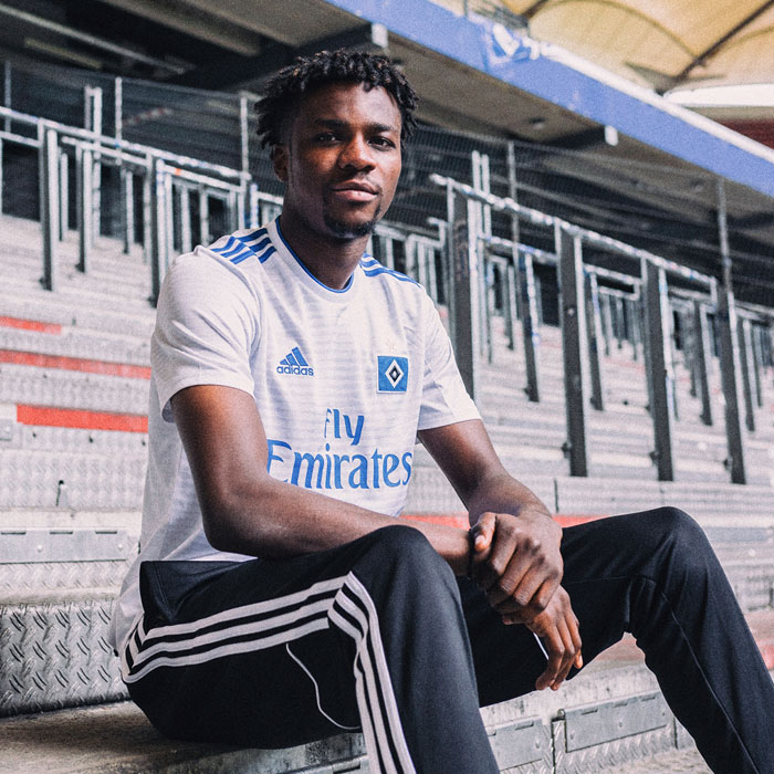 酒井高と伊藤のハンブルガーSV、初の2部を戦う2018-19新ユニフォームを発表！｜写真7