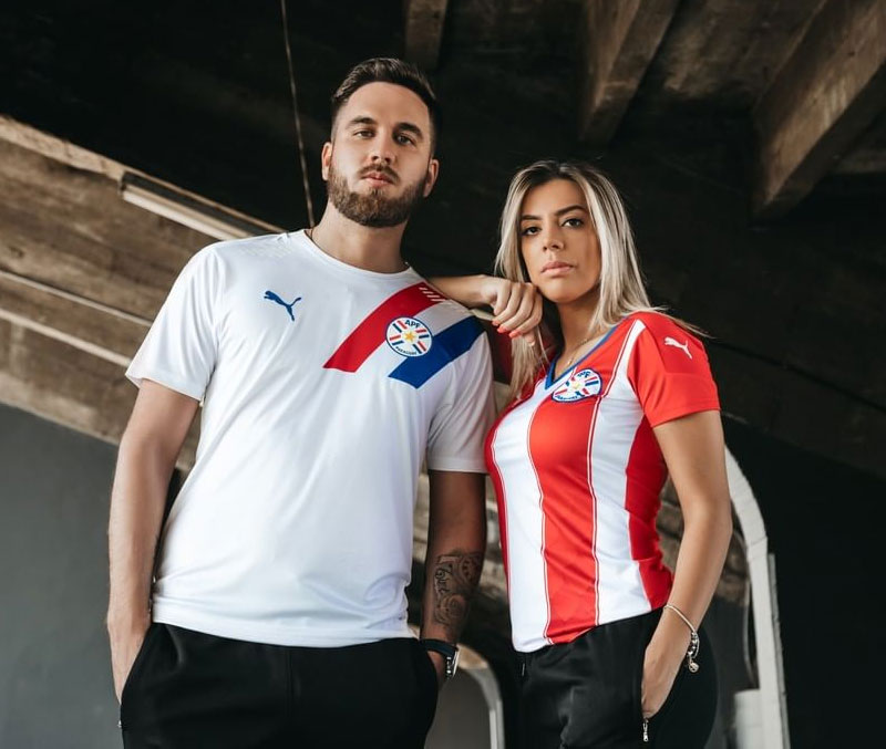 パラグアイ代表、「レース編み」をデザインの2020新ユニフォームを発表！｜写真4