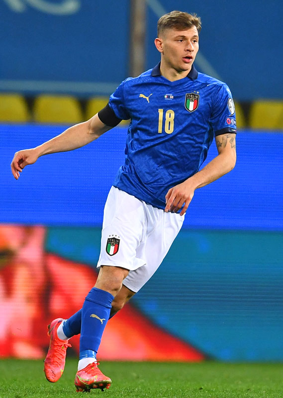 イタリア代表、「優美なルネッサンス柄」のEURO2020ユニフォーム｜写真4