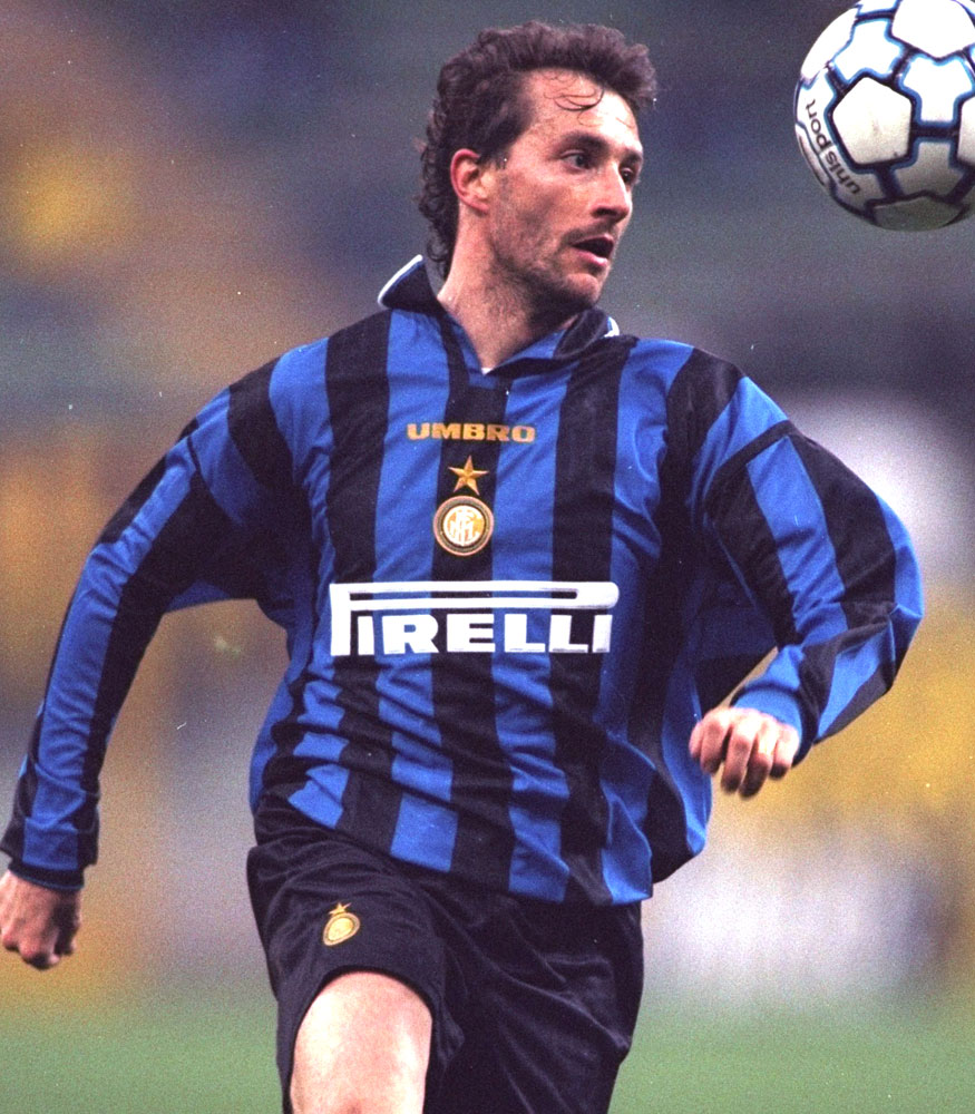 超ロング！胸スポンサー契約が「20年を超えた」7つのチーム｜写真13