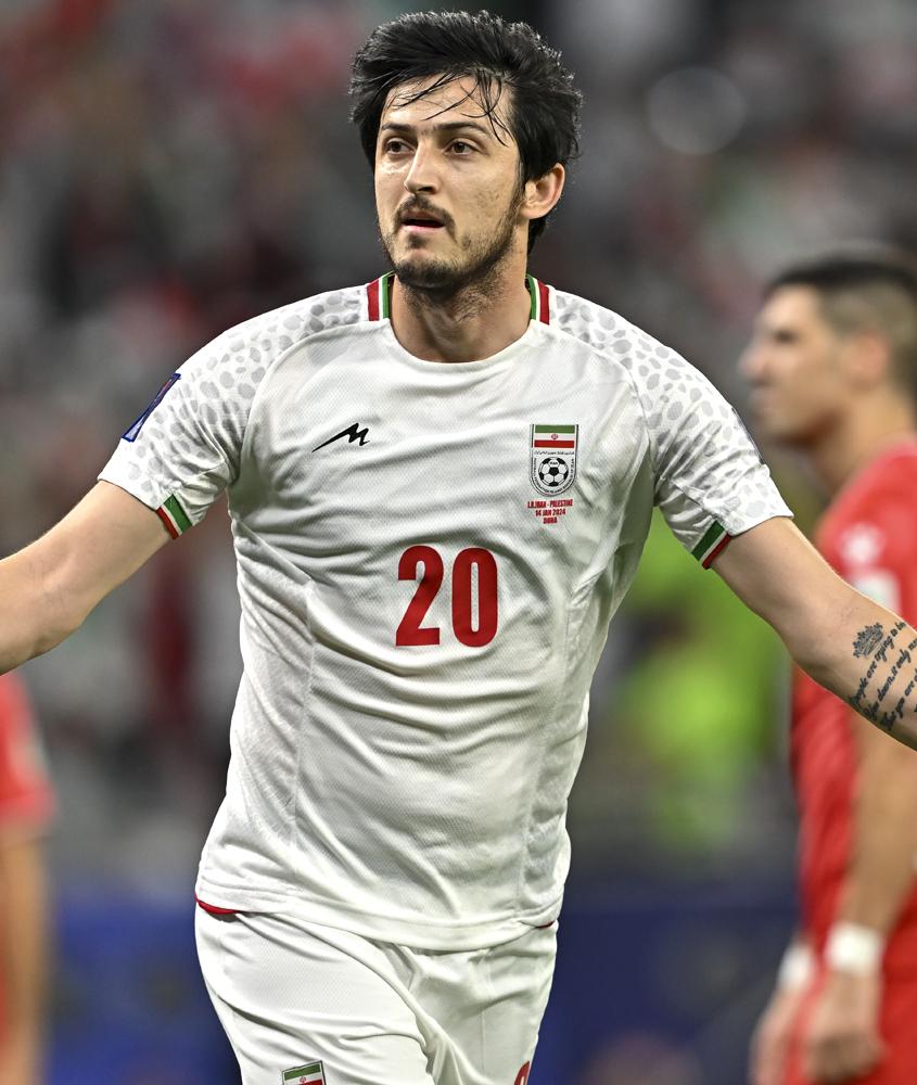 アジアカップの16強が決定！全16チームの「ユニフォームと色」はこうなった｜写真15