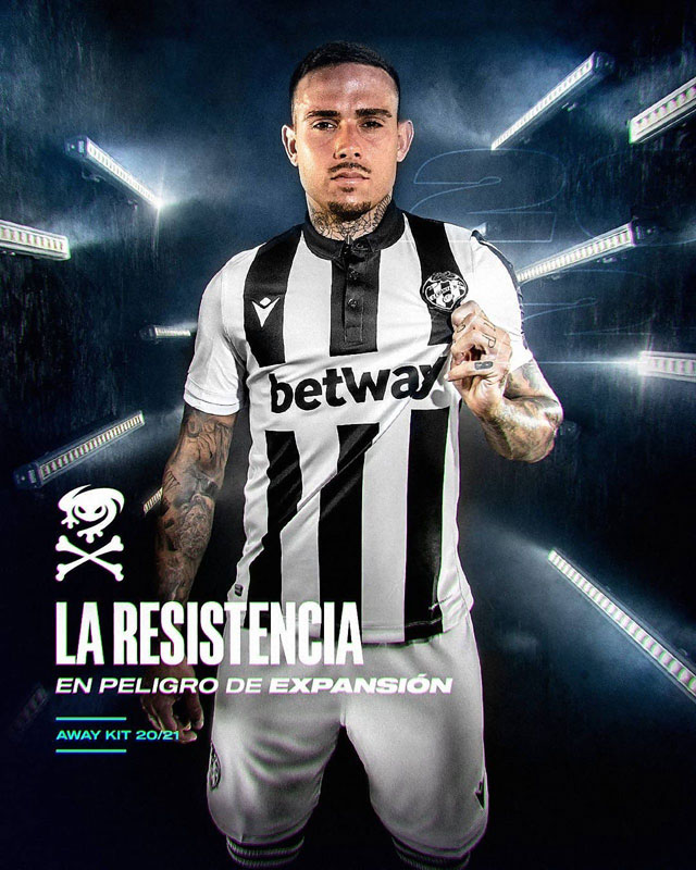 独断で選ぶ！ラ・リーガ20-21「最高にかっこいいユニフォーム」10選｜写真20