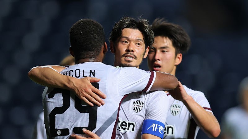 Jリーグで今シーズン活躍している「最強イケメン」5人｜写真1